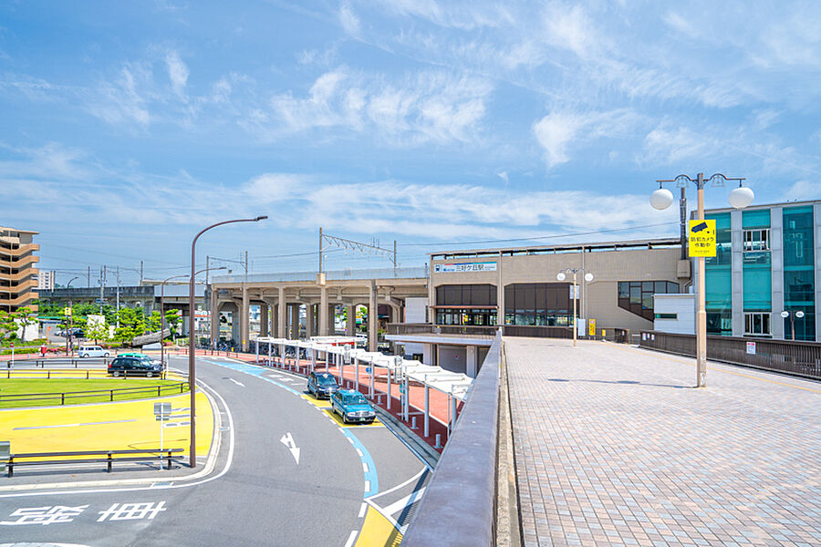 【車・交通】名鉄豊田線「三好ヶ丘」駅 