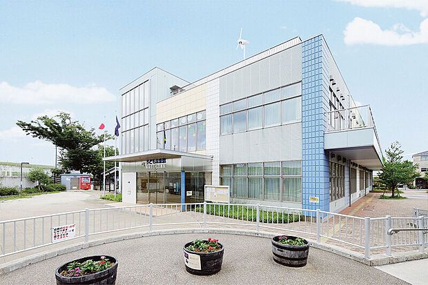 子ども未来館(現地より徒歩4分)