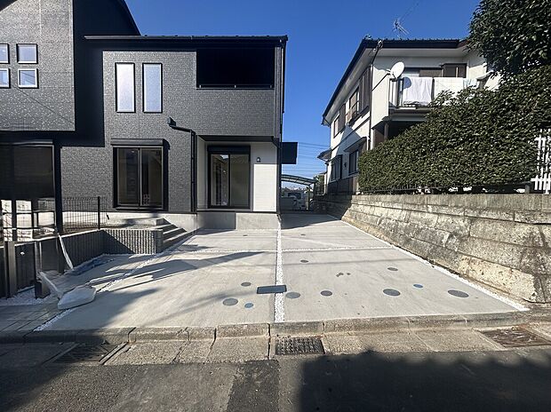 車　3台駐車可現地確認できます◎