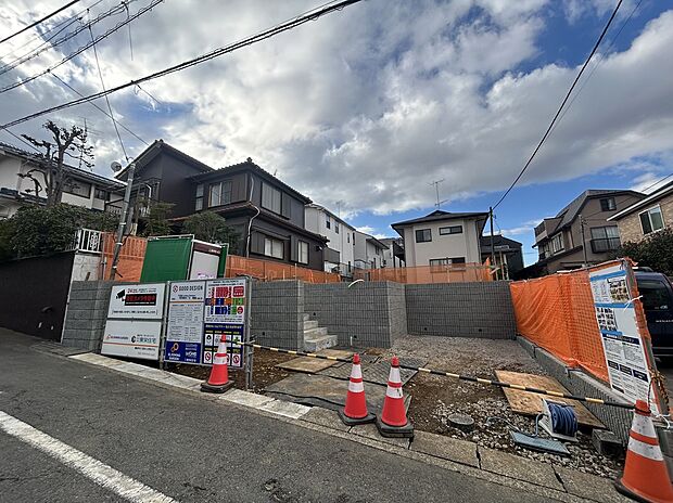 小・中学校まで徒歩15分圏内!買い物施設も徒歩圏内に充実◎