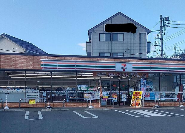 セブンイレブン町田真光寺店(約350m)