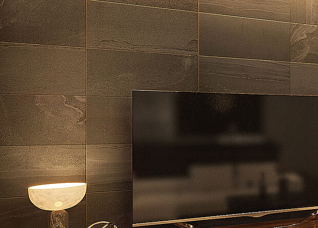 高級感漂う石目調の壁在。調湿などの機能も備えています。
※画像はイメージです。