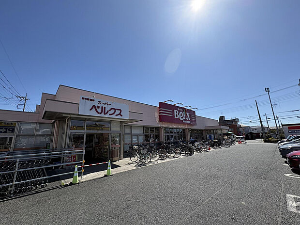 ベルクスせんげん台東店（約942m）
