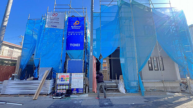 浜須賀小学校　徒歩11分・浜須賀中学校　　　徒歩7分　お子様の通学も安心の立地！　