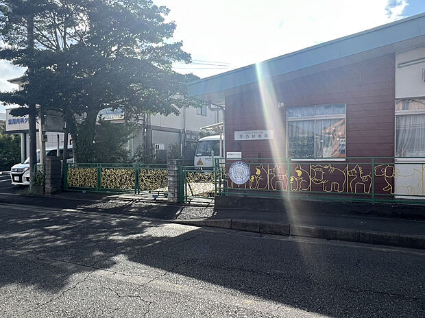 花乃幼稚園（約790m）