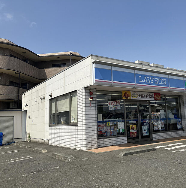 ローソンめじろ台グリーンヒル店（約724m）