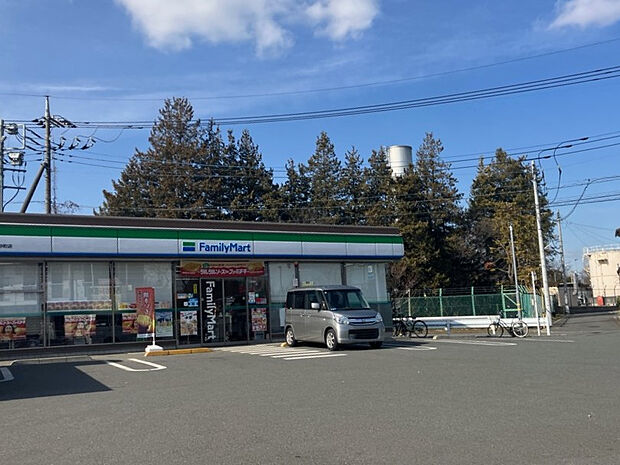 ファミリーマート立川西砂町店（約206m）