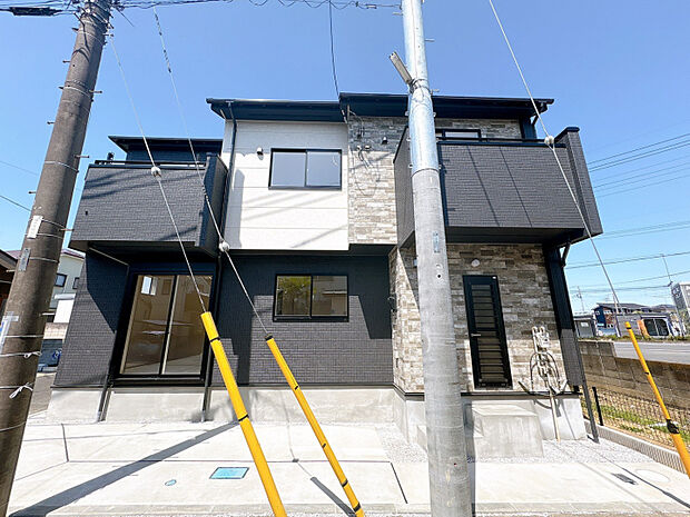 【外観写真】西武新宿線「本川越」駅・JR川越線・東武東上線「川越」の3路線アクセス可能◎通勤・通学に便利な立地で、ご家族それぞれのライフスタイルに柔軟に対応。将来を見据えても安心できる、利便性と暮らしやすさ。　