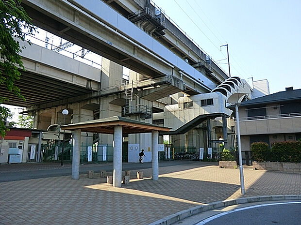 埼玉新都市交通伊奈線「沼南」駅（約471m）