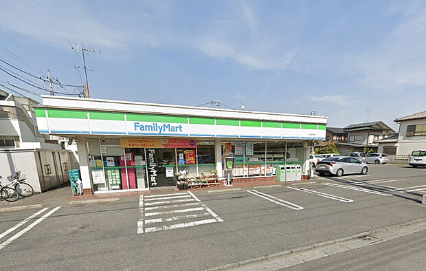 ファミリーマート小坂旭町店（約537m）