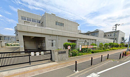 小針北小学校 769m