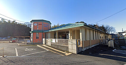 カオルキッズランド伊奈園 788m