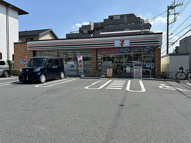 セブンイレブンさいたま曲本5丁目店（約433m）