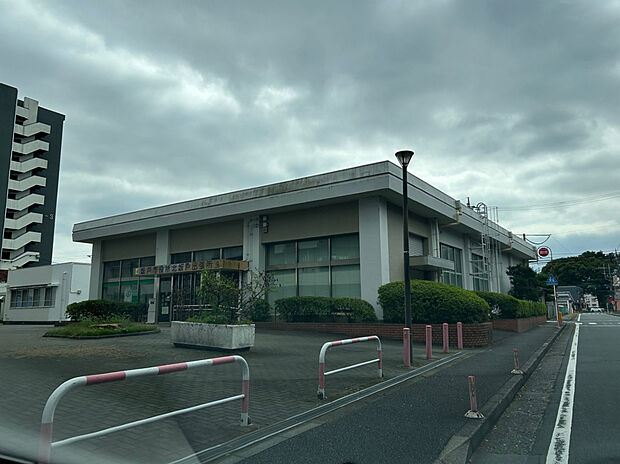 坂戸市役所北坂戸出張所(約677m)