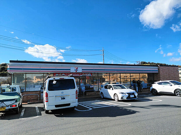 セブンイレブンきらりタウン浜北店（約650m）