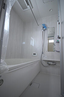 (1)号棟バスルーム