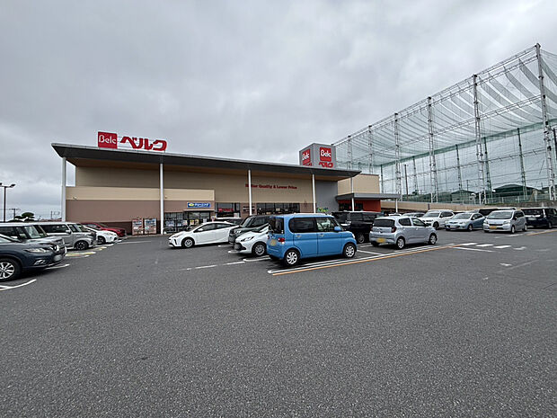 ベルク松戸河原塚店　徒歩6分（約416m）