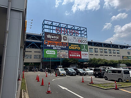 コープみらい市川店 1900m
