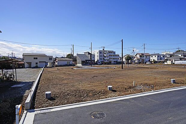 No.4_土地（撮影_2024年3月）北接道のメリットを生かした、視線を気にせずプライベートな空間設計が可能です。