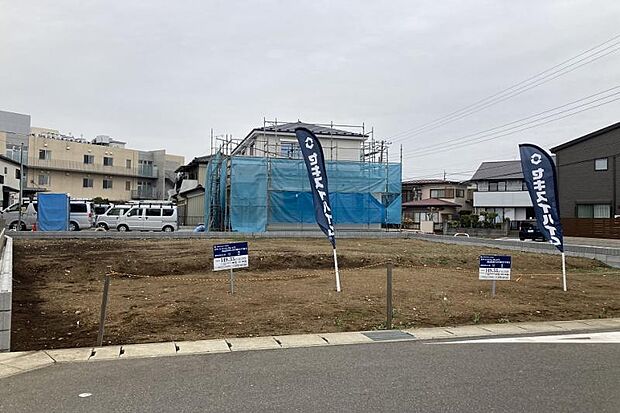 土地全景1(撮影_2025年3月)※販売済区画を含む場合がございます。最新の販売状況は区画図等をご参照ください。街並み整った住宅街に佇む好立地の分譲地!ご希望に沿った間取り作成いたします。