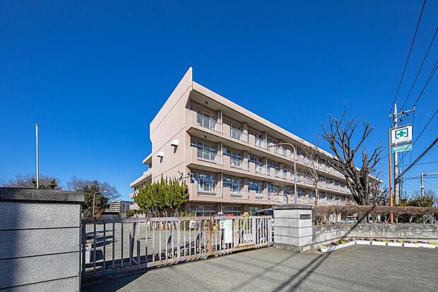 所沢市立椿峰小学校(約10m・徒歩1分)