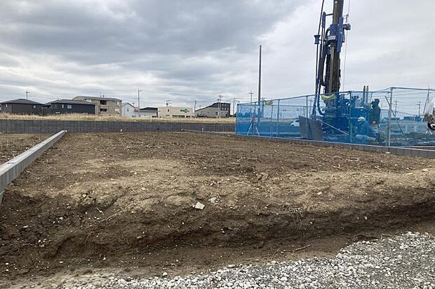 【No.3_土地(撮影_2025年4月)】南北に長い敷地で南側に広めのお庭をご検討いただけます。