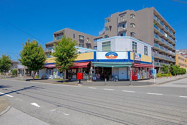 全日食チェーン すきっぷマート（徒歩1分）