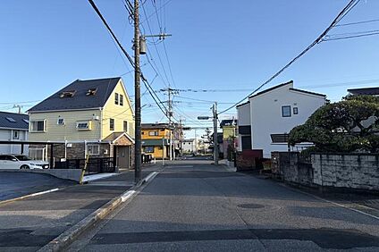 No.1_前面道路1（撮影_2026年9月）
