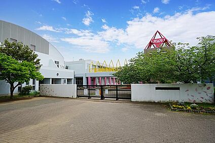 千葉市立有吉小学校 200m(3分)
