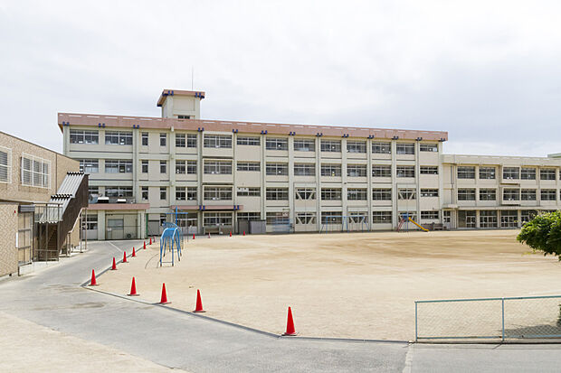 明石市立大久保小学校
