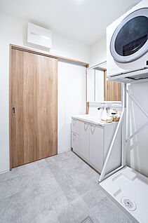 【1階洗面室/B号地】