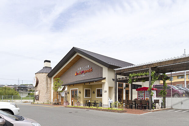 石窯パン工房ダンマルシェ 大久保北店