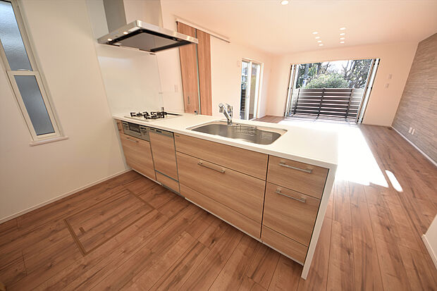 施工例　革新的なデザインと優れた機能性は毎日欠かせないキッチンワークに歓びをプラス