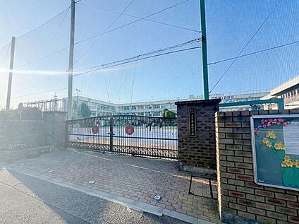 王子第三小学校　 約480ｍ(徒歩6分)