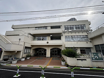 富久小学校 約480m( 徒歩6分)
