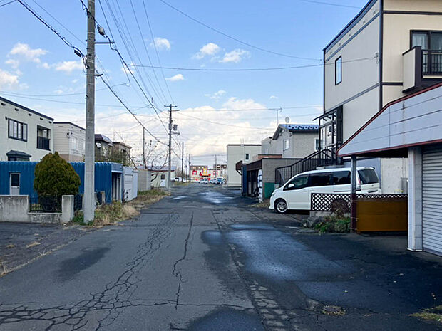 【区画図】
土地面積は約49坪。敷地面積を有効に活用した建物が建てやすい整形地です。