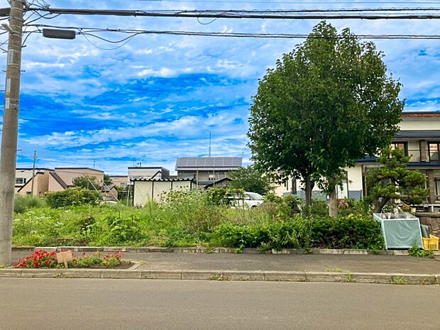 【現地写真】
ファミリーにおすすめの建物参考プランも多数ご用意しております。ぜひご家族のライフスタイルに合った夢のマイホームをご実現ください。
（2026年8月撮影）