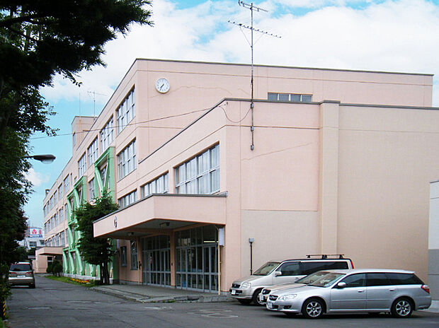 北野中学校（約1,030m）