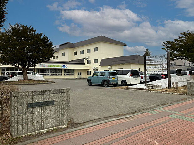 末広小学校(約1,400m)