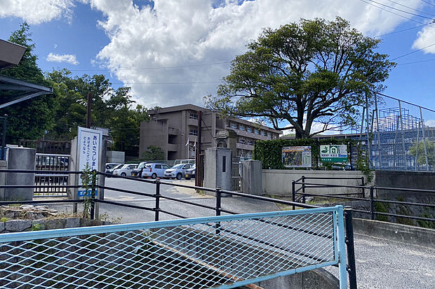 栗原小学校