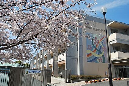 桜町小学校 約1100m(徒歩14分)