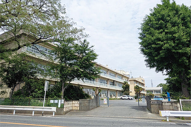 宮原小学校（現地より徒歩10分）