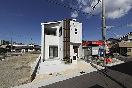 【モデルハウス(8号地)】
