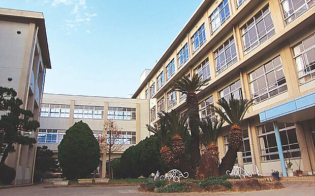 姫路市立白鳥小学校
