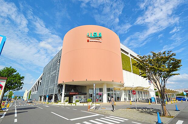 イーアスつくば(約1,700m)