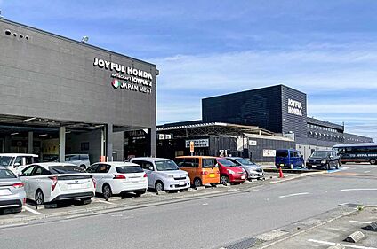 ジョイフル本田荒川沖店 340m