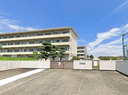大徳小学校 約1350ｍ(徒歩約17分)