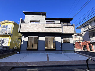 ブルーミングガーデン 杉並区下高井戸4丁目1棟 外観