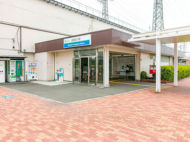 西武鉄道「武蔵砂川」駅（約1,120m）