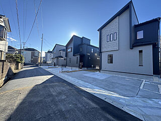 ブルーミングガーデン 千葉市中央区星久喜町3棟 外観